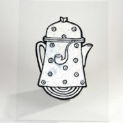 "cafetière fumant la pipe"